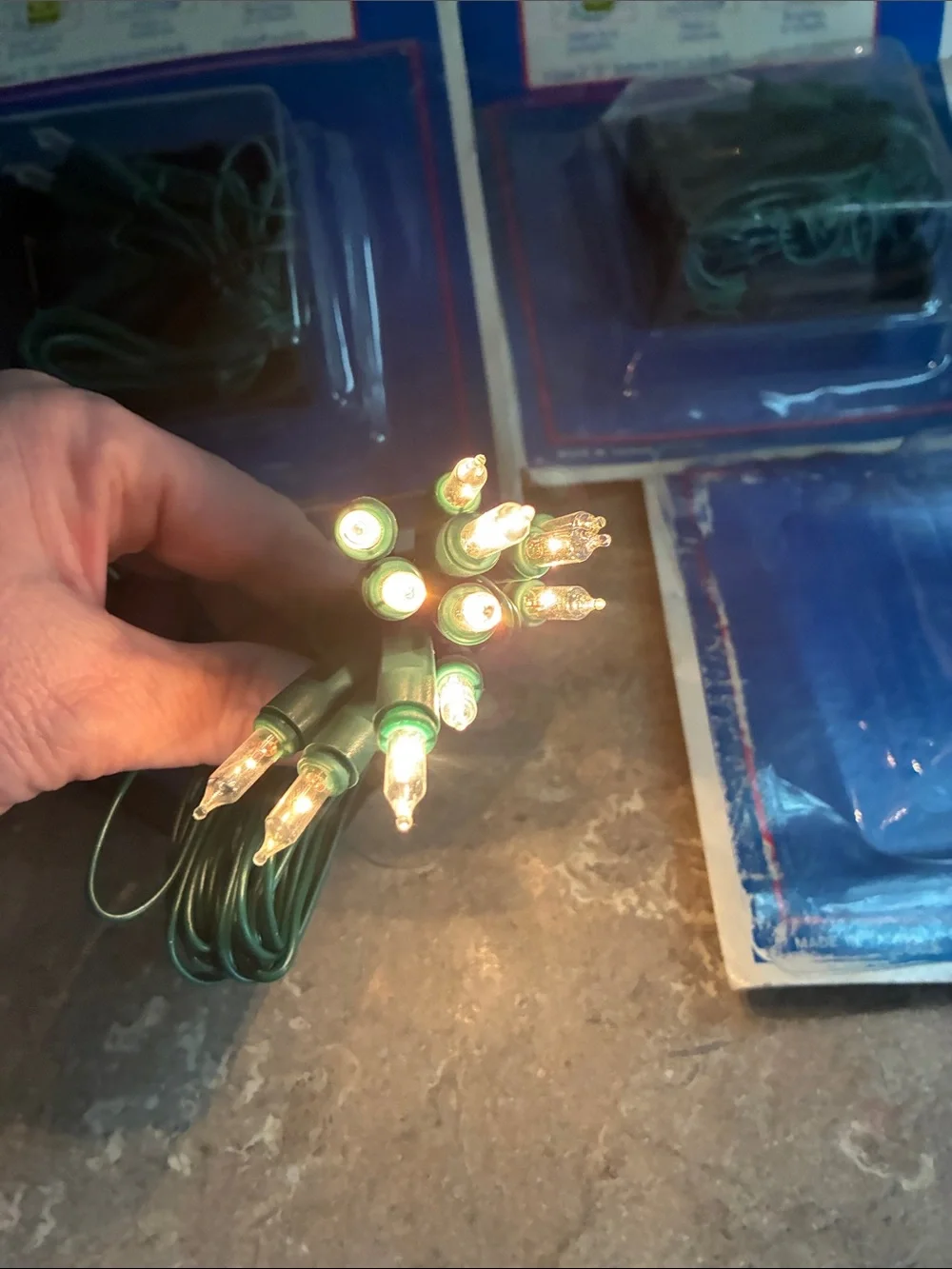 Unbranded Green Battery-Operated String Lights - Warm White Bulbs 3 Packages